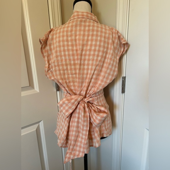 NWT Max Studio Peach Gingham Women's button down  sleeveless collared top - Picture 3 of 7